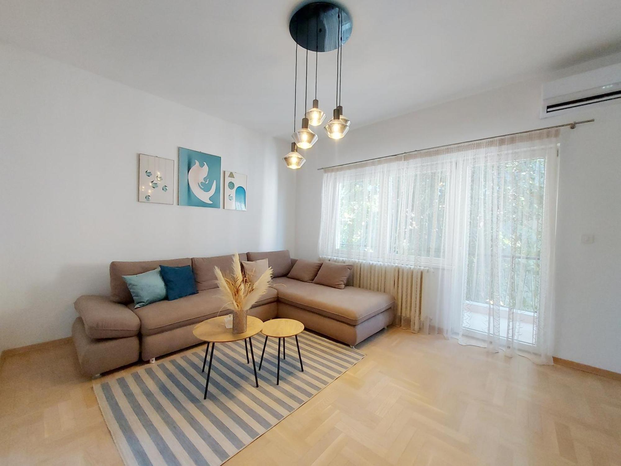 The Circle Apartment Скопие Екстериор снимка