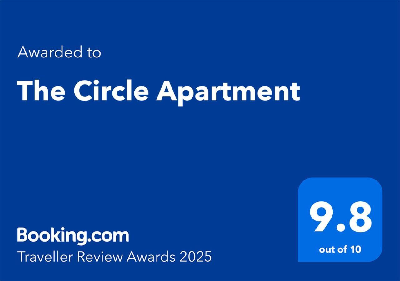 The Circle Apartment Скопие Екстериор снимка